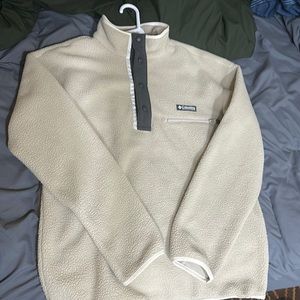 Men’s half zip pullover fleece